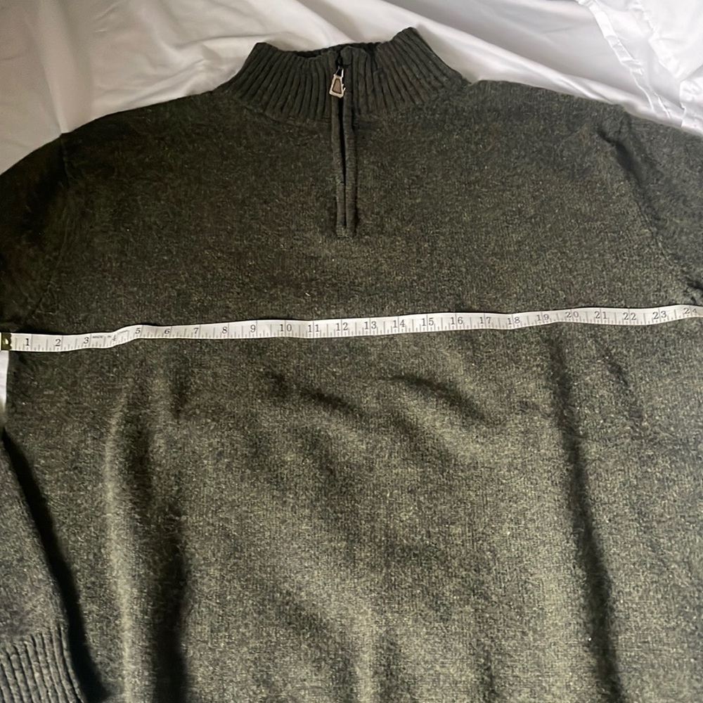 Lee Valley Ireland. lambswool mossy green quarter zip sweater. XL. - Picture 8 of 10